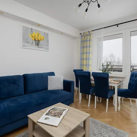 In Ochota With Balcony Near Szczesliwicki Park By Renters * 华沙