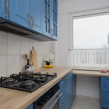 In Ochota With Balcony Near Szczesliwicki Park By Renters Apartment *