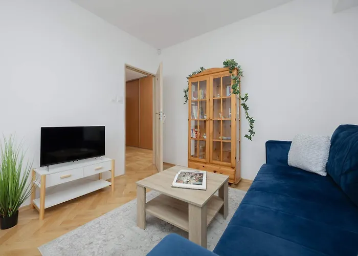 In Ochota With Balcony Near Szczesliwicki Park By Renters 公寓 *