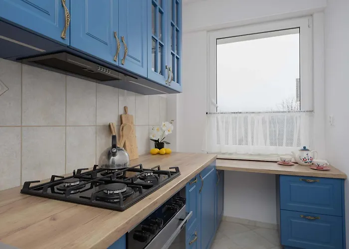 In Ochota With Balcony Near Szczesliwicki Park By Renters 公寓 *