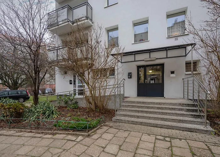 In Ochota With Balcony Near Szczesliwicki Park By Renters * 华沙